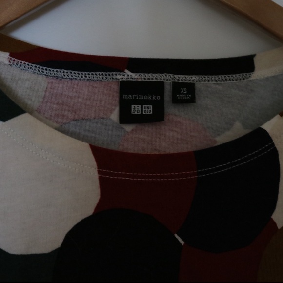 Merri mekko x Uniqlo T-shirt - Picture 3 of 3